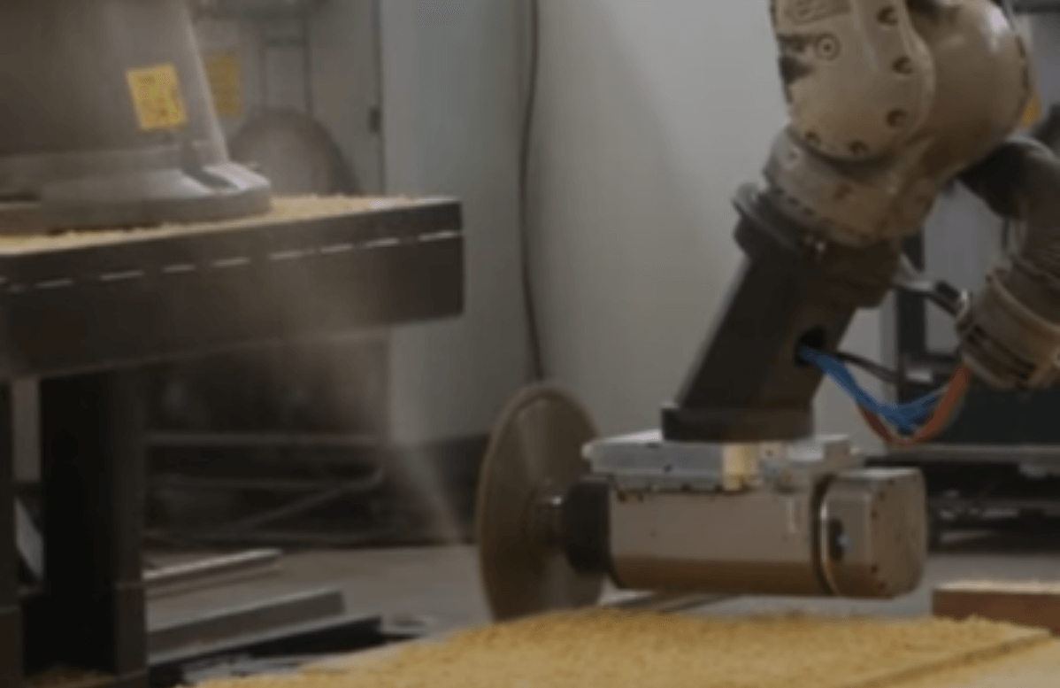 Robot Cutting Using Circular Saw Sprutcam X