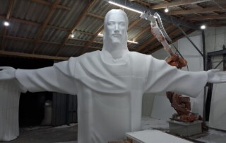 8-meter Christ statue milled by robot | SprutCAM X