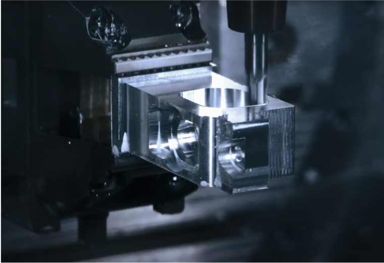 CAD/CAM untuk perisian aeroangkasa: SprutCAM X Robot